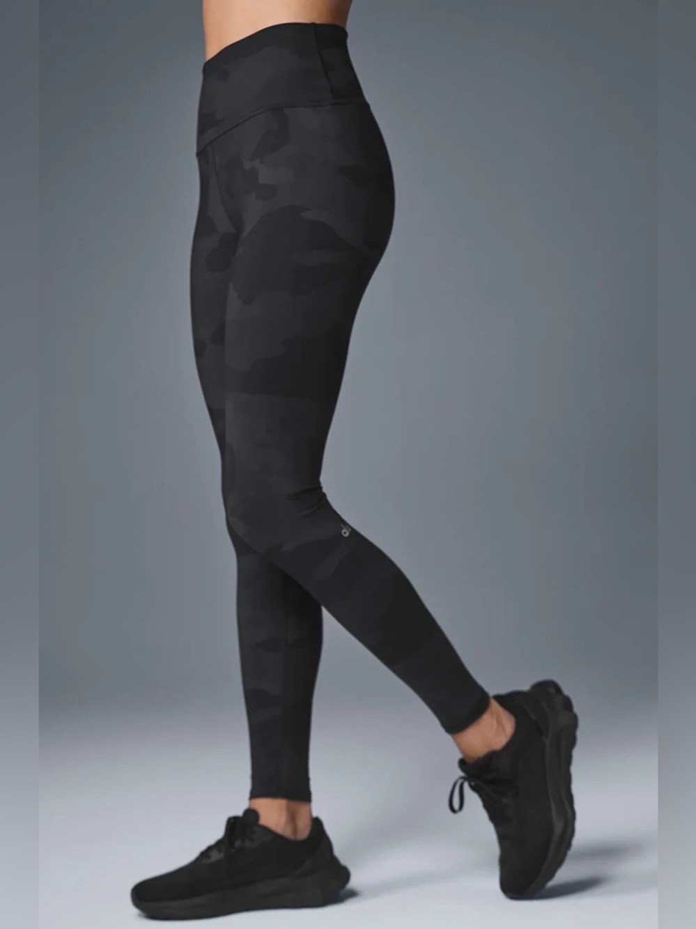 Alo Yoga Women's High Rise Black/Gray Camo Ankle Vapor Leggings M Stretch